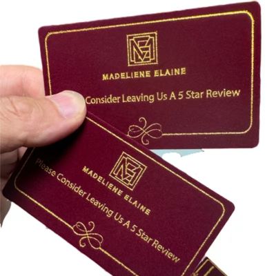 ซื้อ การพิมพ์บัตรบัตรธุรกิจสีแดง ใบเชิญหลายสี การพิมพ์บัตรฟอยล์ online manufacture